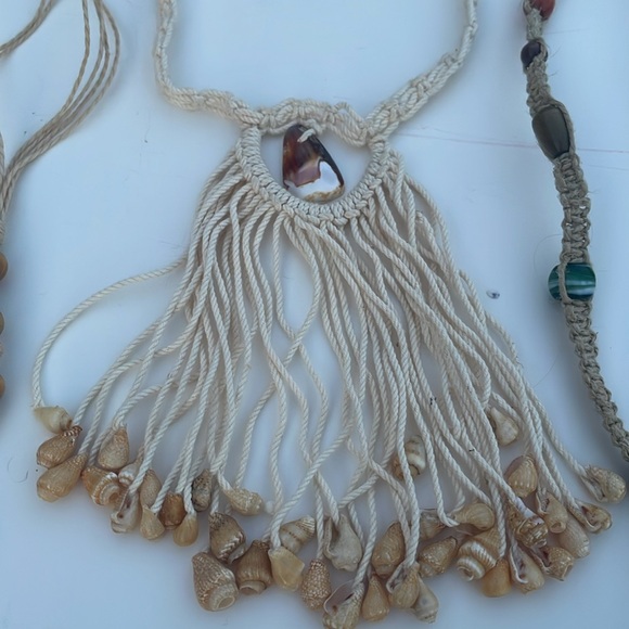 Necklace Lot #2 (Please Look at Photos) - Picture 6 of 9